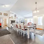 Διαμέρισμα Riverside Family House Near Santa Claus Village - Sauna & Aurora View