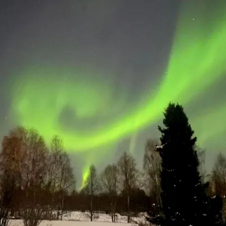 Riverside Family House Near Santa Claus Village - Sauna & Aurora View Apartment