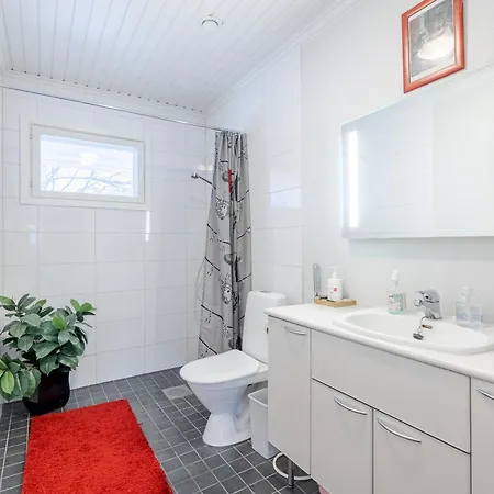 Riverside Family House Near Santa Claus Village - Sauna & Aurora View Apartment *